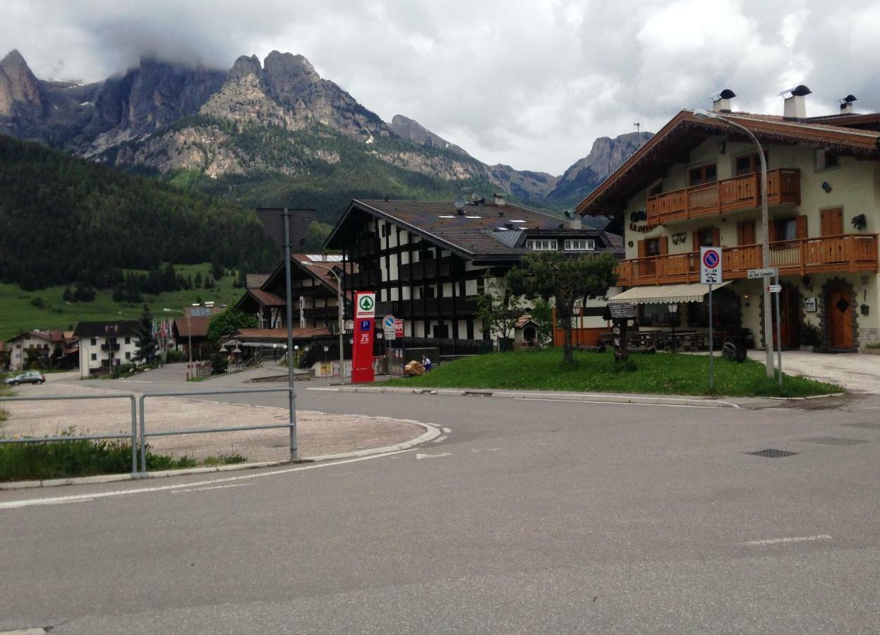 Appartamento Buffaure Pozza di Fassa Eksteriør billede